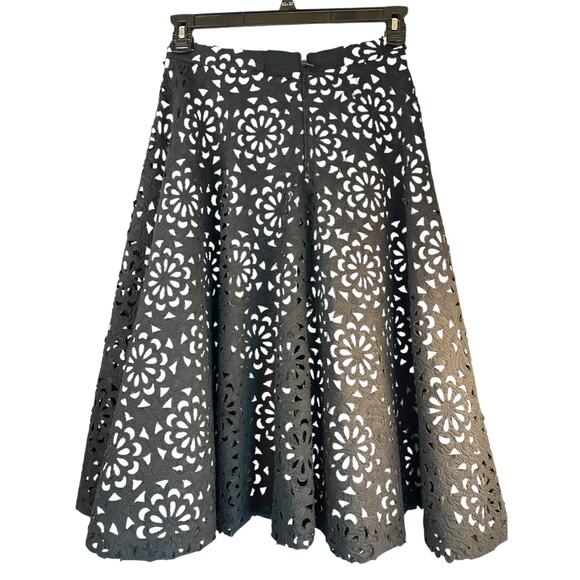 Alice + Olivia Viviana Cutout A-Line Skirt - Size 4 - Picture 5 of 13
